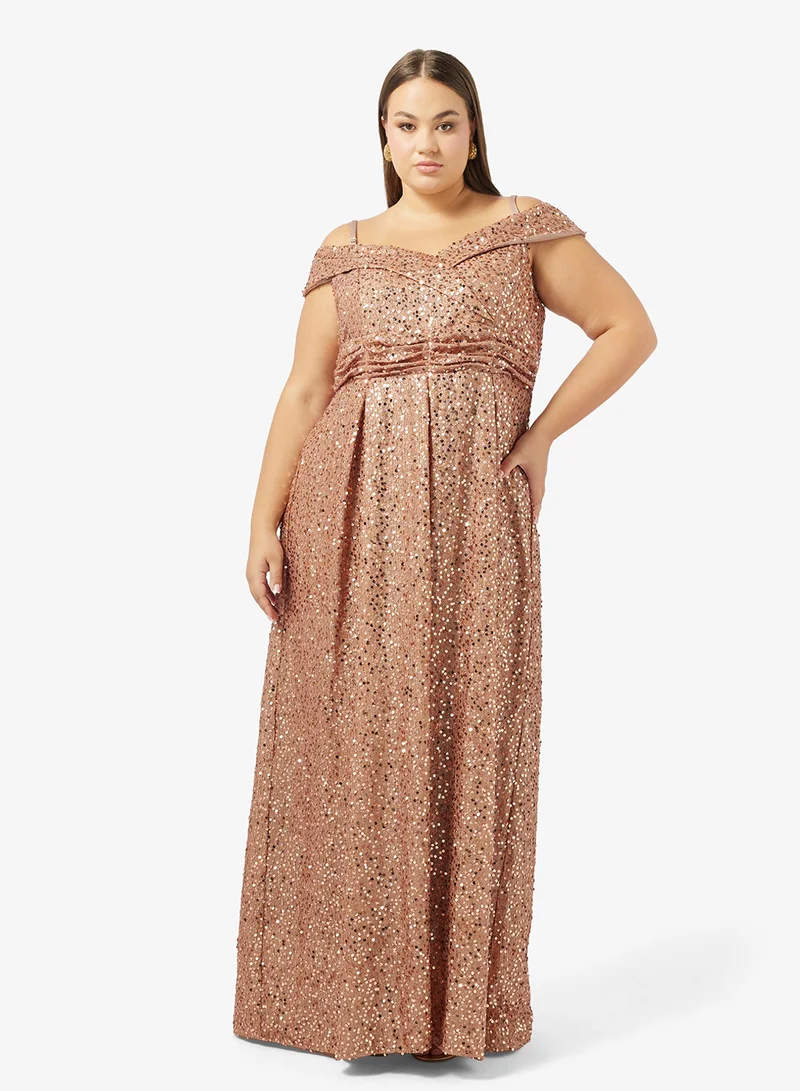 ايلا بلس فستان مقاس كبير بكتف مكشوف لامع